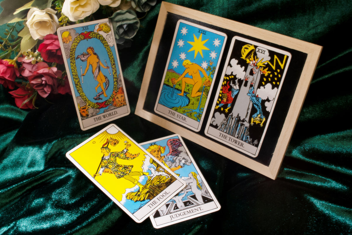 Cosmic card reading【宇宙カードリーディング】